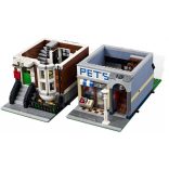 LEGO 10218 Exclusive Pet Shop