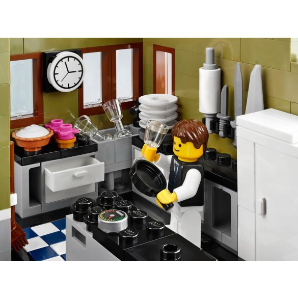 LEGO 10243 Creator Parisian Restaurant