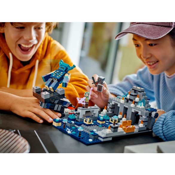 LEGO 21246 Minecraft The Deep Dark Battle
