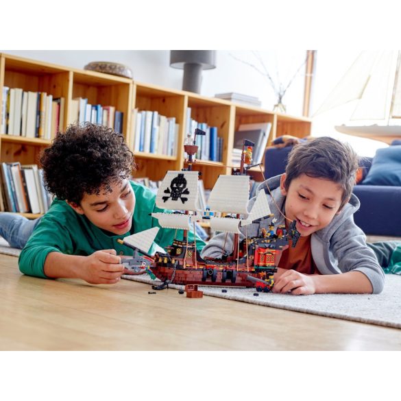 LEGO 31109 Creator Pirate Ship