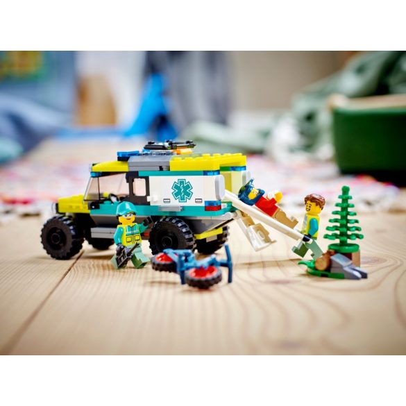 LEGO 40582 City 4x4 Off-Road Ambulance Rescue