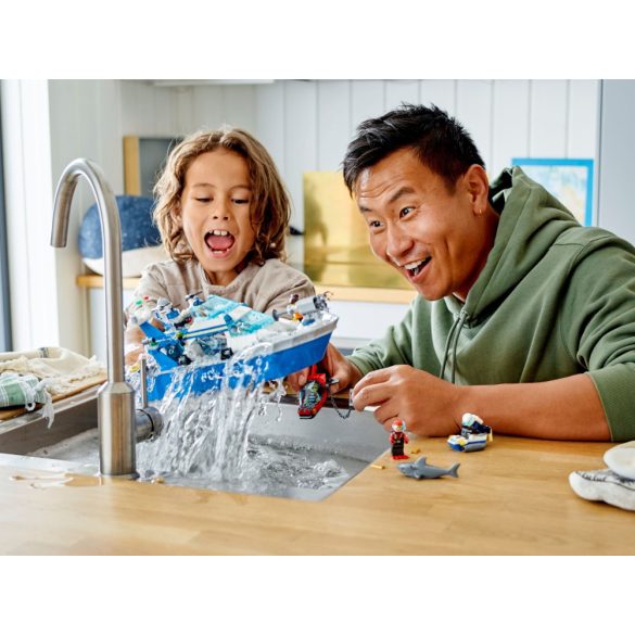 LEGO 60277 City Rendőrségi járőrcsónak