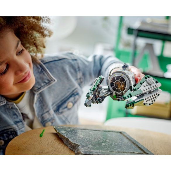 LEGO 75360 Star Wars Yoda's Jedi Starfighter